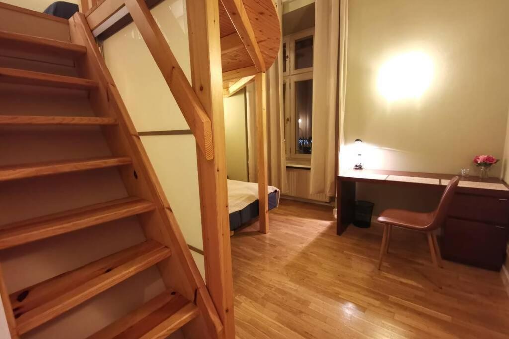 Bright&Comfy Apt -Few Min To Main Square クラクフ エクステリア 写真
